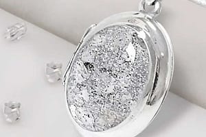 Ashes memorial jewellery